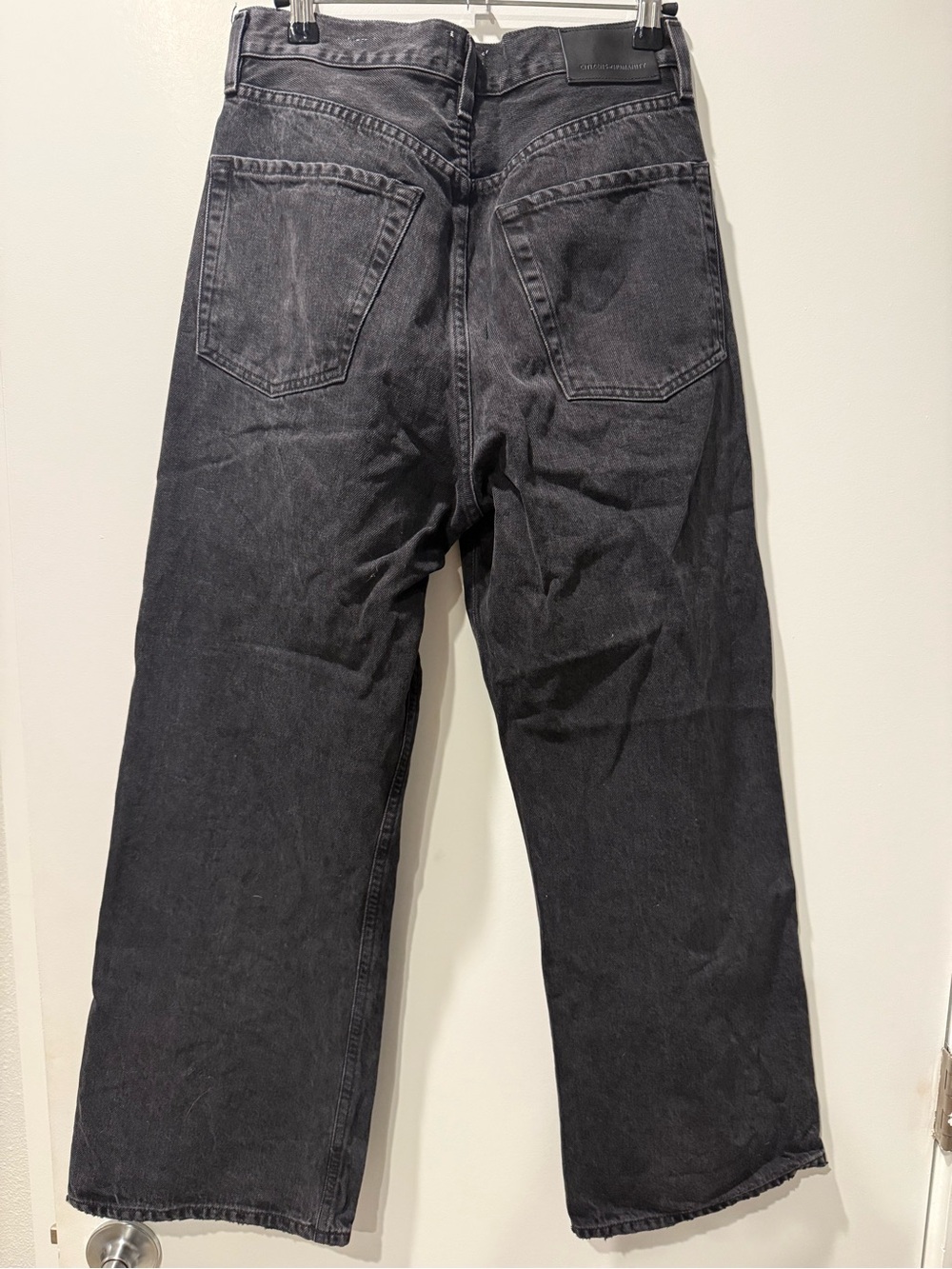 Citizens Of Humanity Black Relaxed Wide-Leg Jeans - Picture 2 of 3